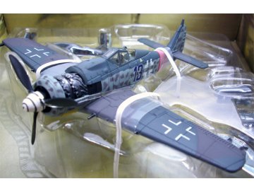 Hobbymaster - Bristol Beaufighter Mk.IF, RAF  No.29 Sqn 'Bambi', 1/72